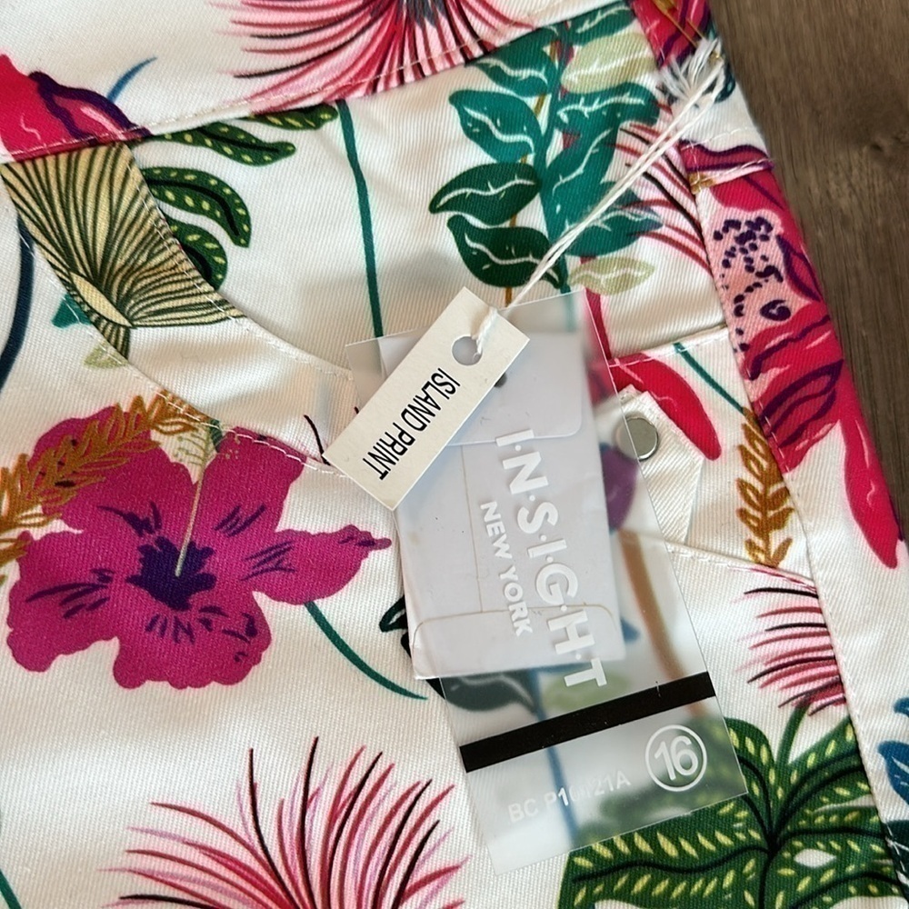 Insight island print capris - Picture 6 of 6